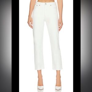 Levi’s White Wedgie Straight Jeans Size 27